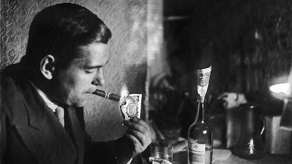Табак, алкоголь и безответственное финансовое поведение к середине 20-х стали одними из главных врагов диктатуры пролетариата